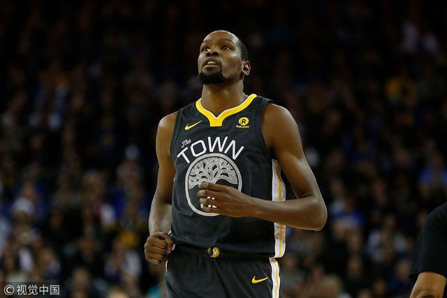 中国三人男篮不敌立陶宛 张宁5分赵嘉仁6分